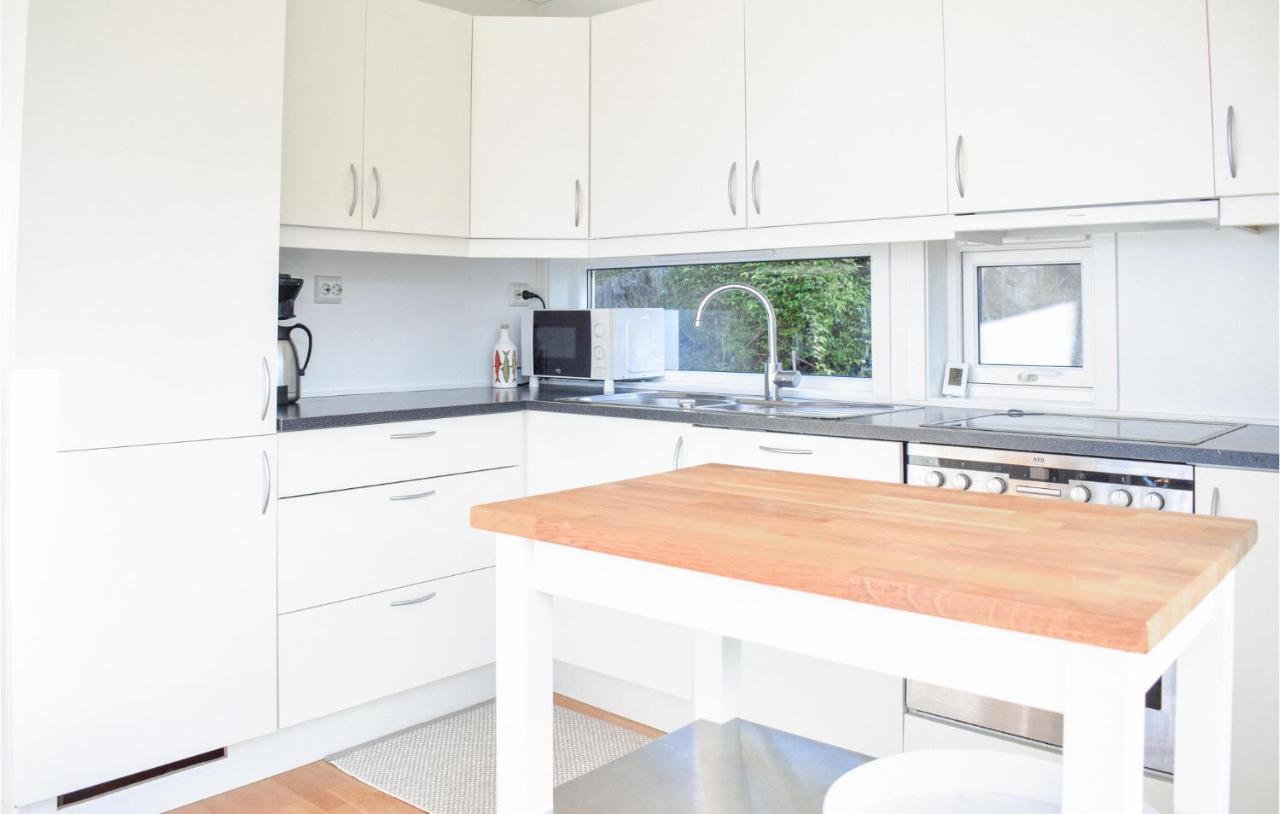 Stunning Home In Jorpeland With Kitchen Esterno foto